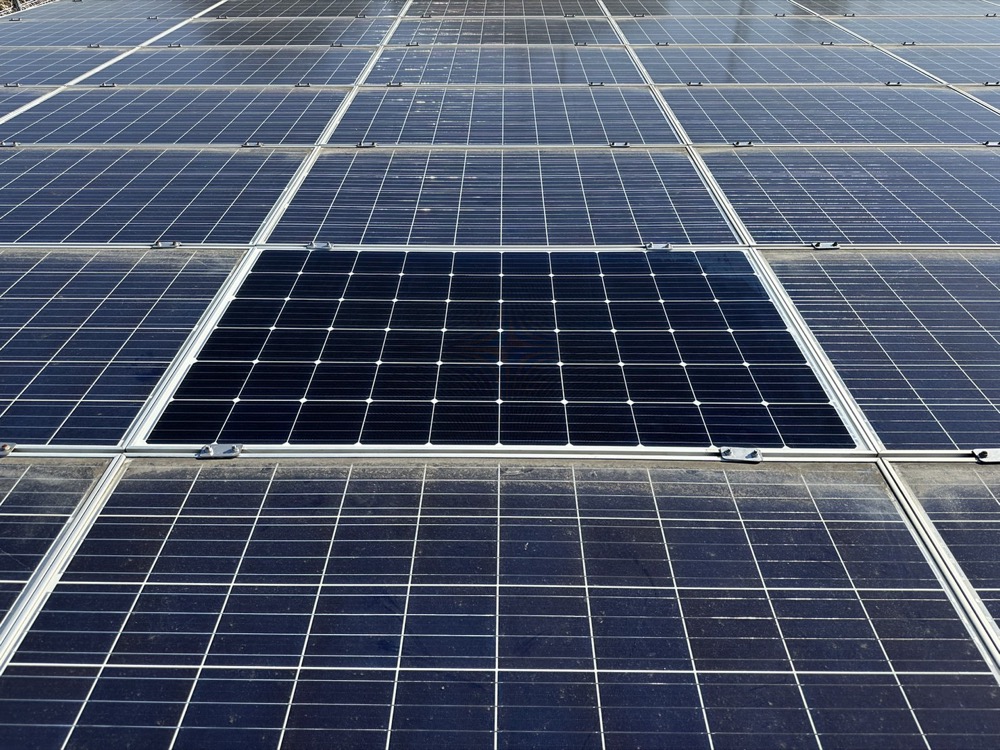 太陽光パネル交換の施工例 4